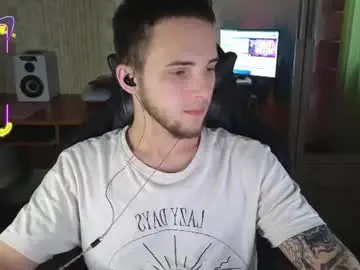 Chaturbate Live Sex Cam of golden_boyyy21