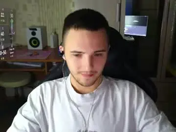 Chaturbate Sex Chat of golden_boyyy21