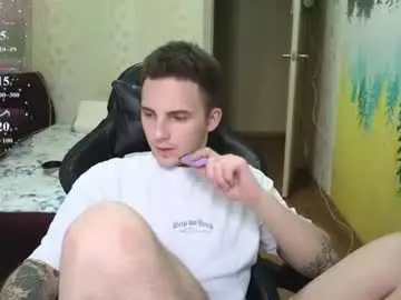 Chaturbate Nude Webcam of golden_boyyy21
