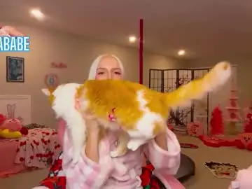 Chaturbate Live Porn of riababe