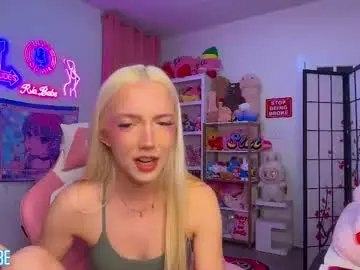 Chaturbate Best live sex cam show of riababe
