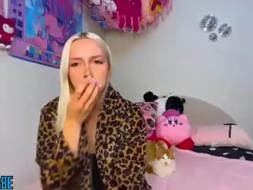 Chaturbate Live Sex Cam of riababe