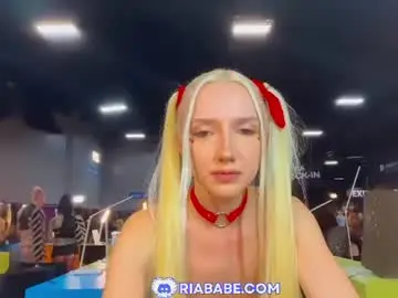 Chaturbate Sex Cam of riababe