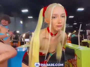 Chaturbate Nude Webcam of riababe