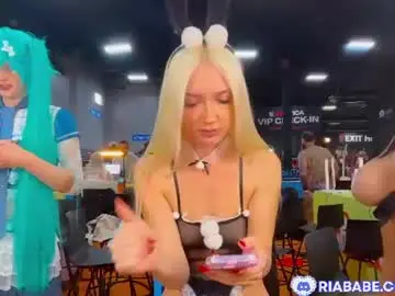 Chaturbate Adult Webcams of riababe