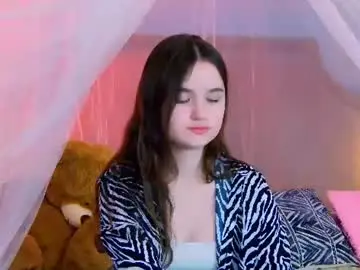 Chaturbate Adult Video Chat of strawbunnybite