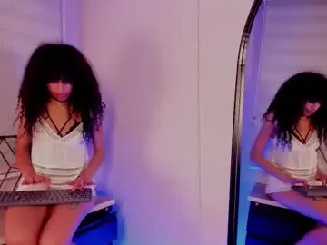 Chaturbate Best live sex cam show of tamia_25