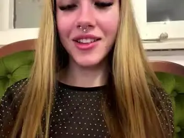 Chaturbate Live Porn of try_skip_me