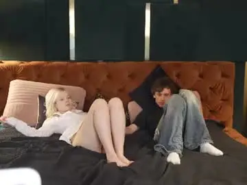Chaturbate Live Sex Cam of anabel2054