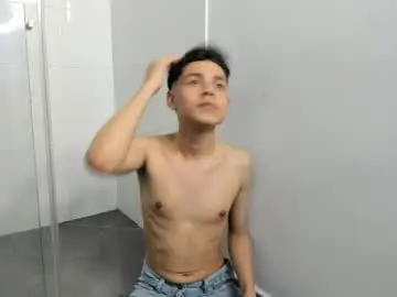 Chaturbate Private Sex Chat of andy_belier