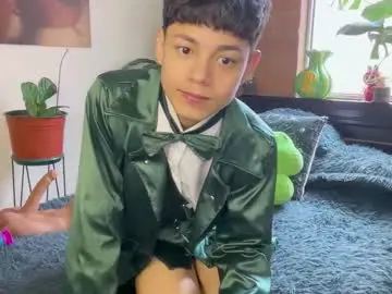 Chaturbate Adult Webcams of andy_belier