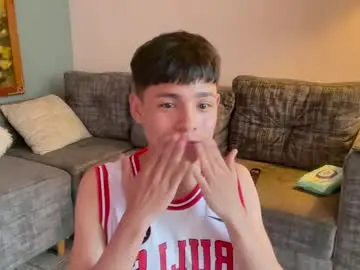 Chaturbate Sex Cam of andy_belier