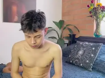 Chaturbate Live Porn of andy_belier