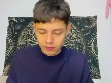 Chaturbate Free Porn Cam of andy_belier