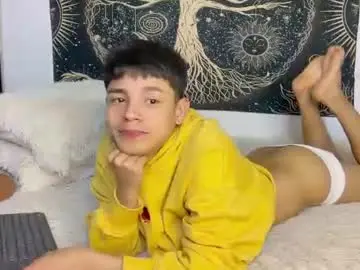 Chaturbate Private Sex Chat of andy_belier