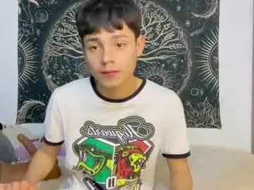 Chaturbate Adult Webcams of andy_belier