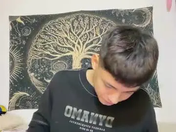 Chaturbate Free Live Porn of andy_belier