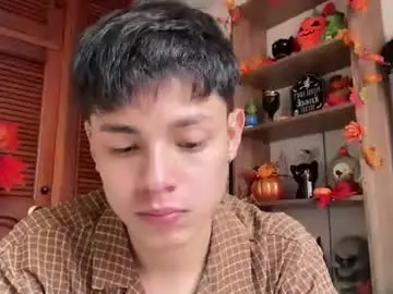 Chaturbate Free Live Porn of andy_belier