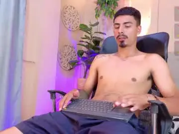 Chaturbate Nude Webcam of axel_saenzz