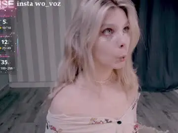 Chaturbate Live Porn of careful_i_bite