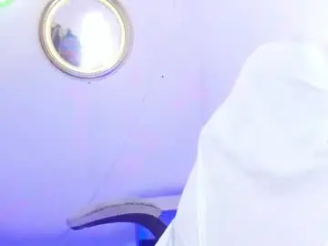 Chaturbate Live Sex Cam of latinamav22