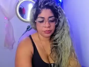 Chaturbate Adult Video Chat of latinamav22
