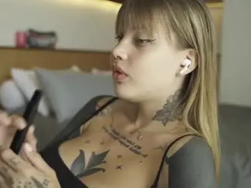 Chaturbate Free Live Porn of mileeena