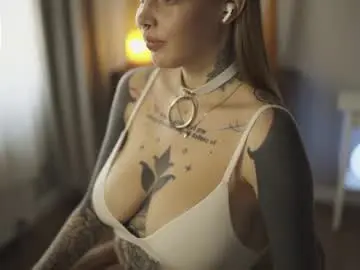Chaturbate Live Sex Cam of mileeena