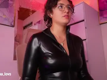 Chaturbate Best live sex cam show of danna_lovs
