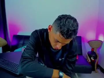 Chaturbate Free Porn Cam of max_wild01