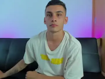 Chaturbate Live Sex of max_wild01