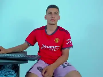 Chaturbate Free Live Porn of max_wild01