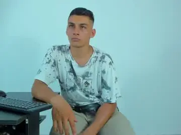 Chaturbate Best live sex cam show of max_wild01