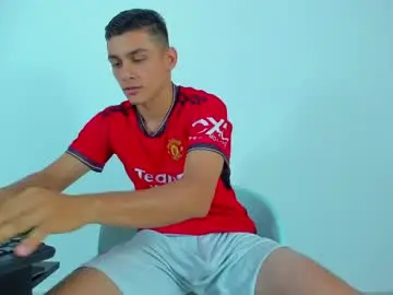 Chaturbate Private Sex Chat of max_wild01