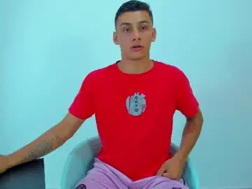 Chaturbate Live Sex of max_wild01
