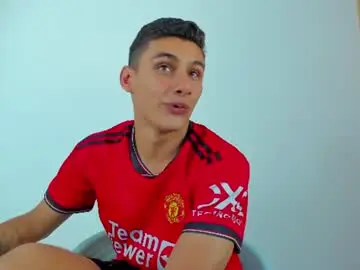 Chaturbate Adult Webcams of max_wild01