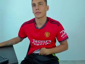 Chaturbate Free Live Porn of max_wild01