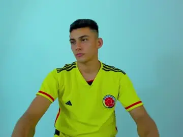 Chaturbate Live Sex of max_wild01