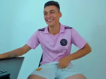 Chaturbate Adult Webcams of max_wild01