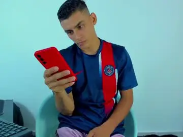 Chaturbate Live Sex of max_wild01