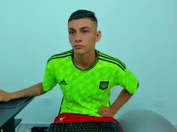 Chaturbate Private Sex Chat of max_wild01