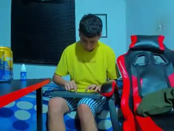 Chaturbate Sex Cam of maxowens_oficial