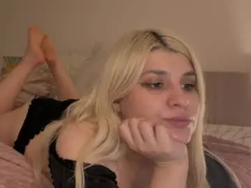 Chaturbate Sex Chat of mila_m00n