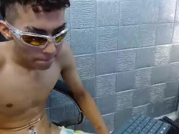 Chaturbate Free Porn Cam of taylermiles