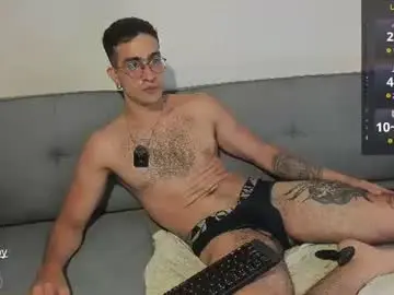 Chaturbate Best live sex cam show of axel_roux_