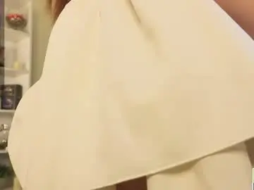 Chaturbate Live Sex of emina_woody