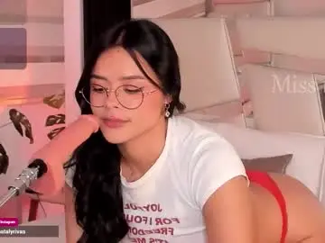 Chaturbate Watch Live Sex Cams of missnataly_