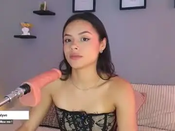 Chaturbate Sex Cam of missnataly_