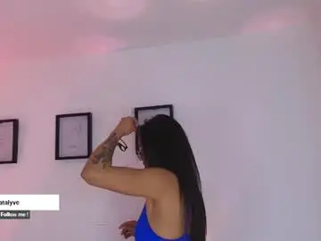 Chaturbate Live Sex Cam of missnataly_