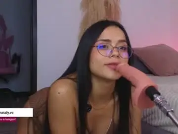 Chaturbate Nude Webcam of missnataly_